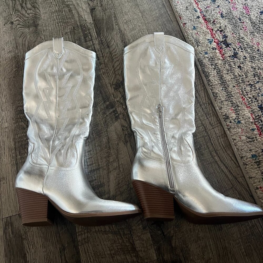 New Silver Cowboy Boots with Heel